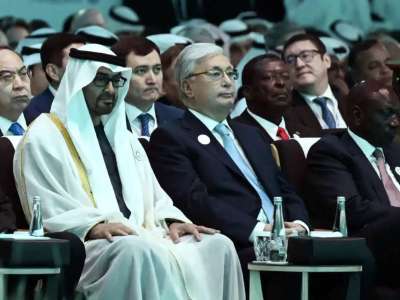 Президент «Абу Дабидің орнықты даму апталығының» ашылу салтанатына қатысты