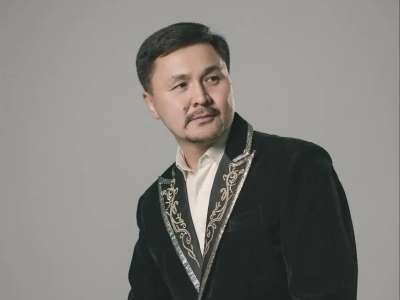 Досымжан Таңатаров: Жанды дауыспен концерт беремін