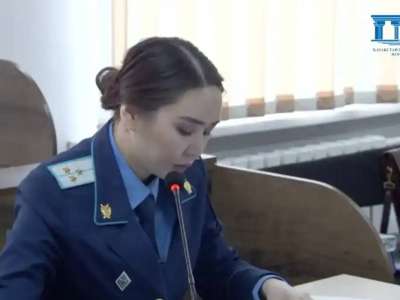 «Нең бар біздің арамызда»: Айыпталушылардың бірінің әріптесі сотта түсініктеме берді