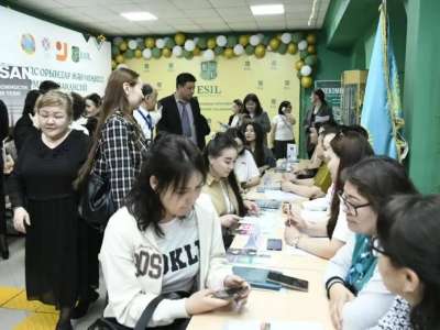 Астанада кезекті бос жұмыс орындарына арналған жәрмеңке өтті