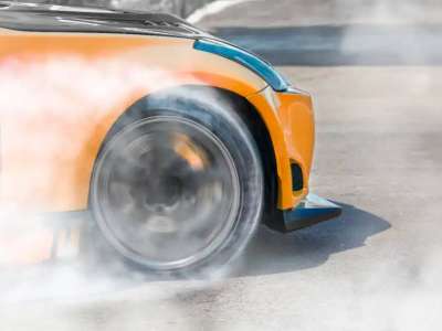 Елордада дрифт жасаған 12 көлік жүргізушісі жазаланды