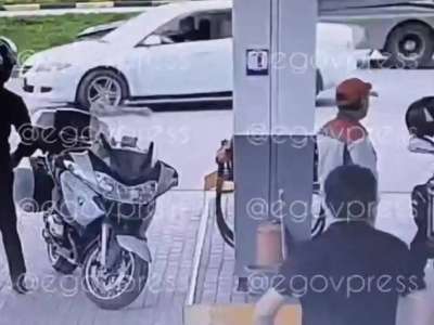 Жамбыл облысында ер адам мотоцикл жүргізушісін пышақтап кетті