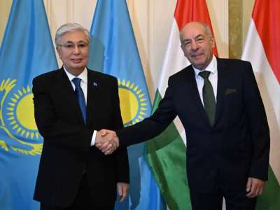 Қазақстан мен Мажарстан екіжақты берік байланыс орнатты – Тоқаев