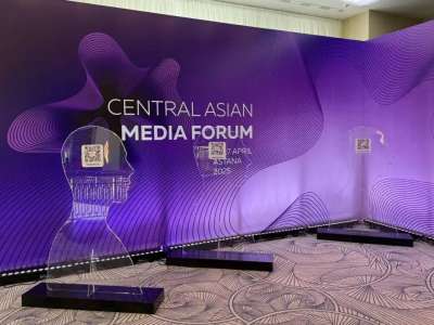 Қазір жалған ақпаратпен күресу маңызды – Сенура Абервайдена