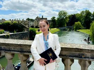 Перизат Қайрат мүгедек балаларға арналған оңалту орталығын салуға ақша жинау кезінде алаяқтық жасады деген күдікке ілінді