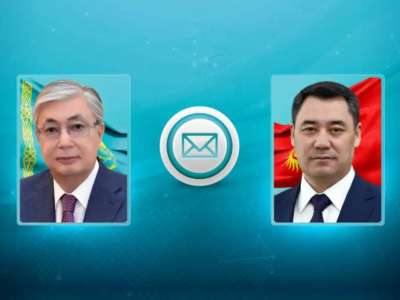 Мемлекет басшысы қырғыз халқын Тәуелсіздік күнімен құттықтады