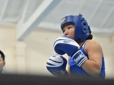 Қазақстандық боксшы Азия чемпионатының ширек финалына шықты