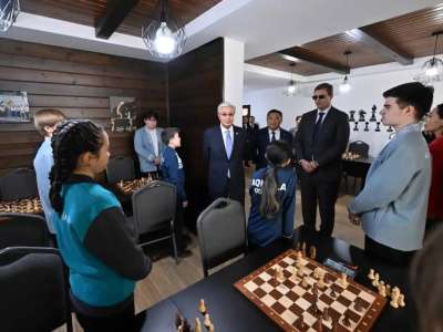 Мемлекет басшысы Шахмат үйіне барды