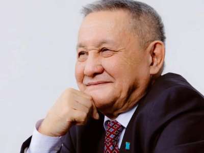 Жеңіс Қасымбек: Серік Ақсұңқарұлы – тұтас қазақ еліне ортақ айбоз ақын