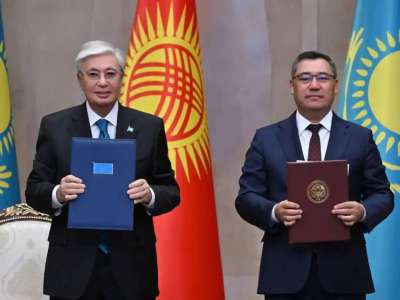 Қазақстан мен Қырғызстан мемлекеттері басшыларының Бірлескен мәлімдемесі қабылданды