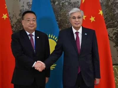 Президент Шэнь Яньфэнді Қытай атом өнеркәсібіне 70 жыл толуымен құттықтады