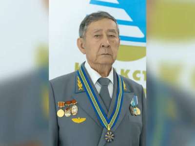 60 жыл теміржол саласында: астаналық Борис Исинаманов мемлекеттік награда алды