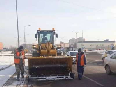 Елордада 1 300-ден астам арнайы техника қар тазалауға шығарылды