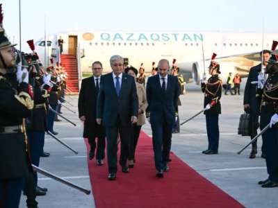Тоқаев Франция Республикасына мемлекеттік сапармен келді
