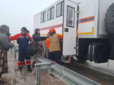 Жамбыл облысында жолаушылар автобусы аударылып қалды