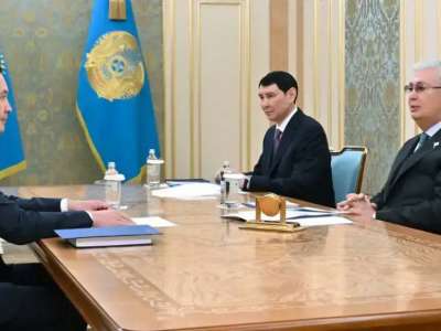 Президент «QazaqGaz» ҰК» АҚ басқарма төрағасы Санжар Жаркешовті қабылдады