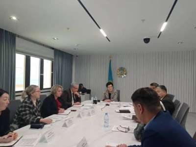 Министр Светлана Жақыпова азаматтарды қабылдады