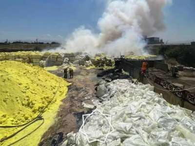 Шымкенттегі алапат өрттен 10 адам медициналық көмекке жүгінген