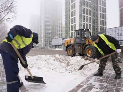 Елордада қар тазалауға 2,5 мыңнан астам жұмысшы шықты