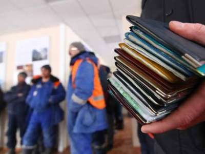 Биыл елімізде қанша шетелдікке жұмыс істеуге рұқсат етіледі