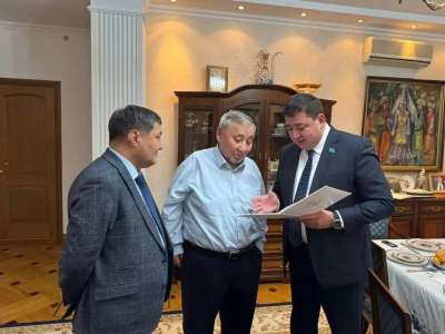 Ерлан Каналимов: Мемлекет және қоғам қайраткері Оралбай Әбдікәрімұлы 80 жасқа толды