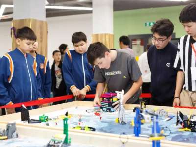 Астанада оқушылар арасында робототехникадан жарыс өтті