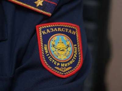 Ақмола облысындағы боран: полицейлер 600-ге жуық көлікті ертіп жүрді