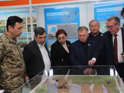 Сенаторлар Курчатов қаласындағы Ұлттық ұланның әскери бөліміне барды