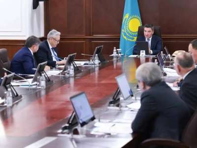 Олжас Бектенов су кеңесінің отырысын өткізді