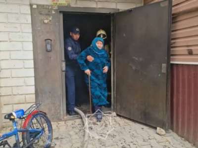 ТЖД қызметкерлері өрттен 10 адамды эвакуациялады