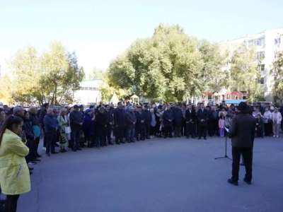 Астанада ақын Несіпбек Айтұлының ескерткіш-тақтасы ашылды