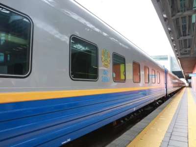 Биыл құқық бұзған 100-ден астам жолаушы пойыздардан түсірілді