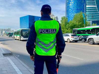 Астаналық полицейлер көліктен ақша ұрлаған азаматты ұстады