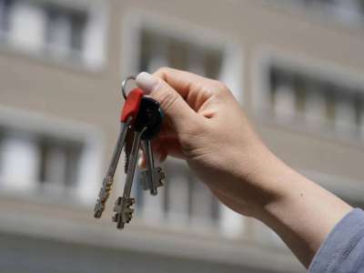 Астанада тұрғын үй кезегіне қойылмаған жетім балалардың құқықтары қорғалды