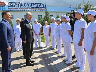 Тоқаев «Родина» агрофирмасының өндірістік нысандарымен танысты