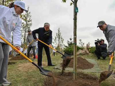 Мемлекет басшысы «Таза Қазақстан» экологиялық акциясына қатысты
