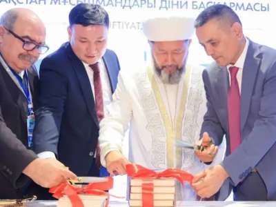 Түркістанда Қожа Ахмет Яссауидің «Құдіретнама» еңбегі алғаш рет қазақ тілінде жарық көрді