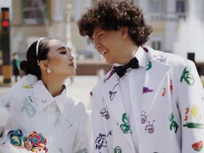 Жанар Айжанованың қызы Айжұлдыз Адайбекова екінші сәбиін дүниеге әкелді