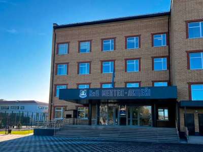 Оралда қайтарылған активтер қаражаты есебінен салынған жаңа мектеп ашылды