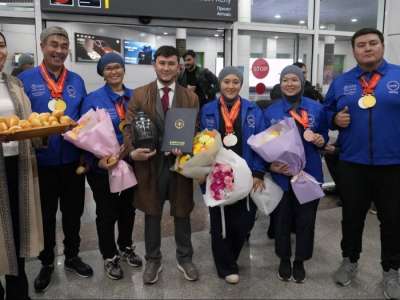 Астанада садақ атудан әлем кубогының жеңімпаздарын қарсы алды