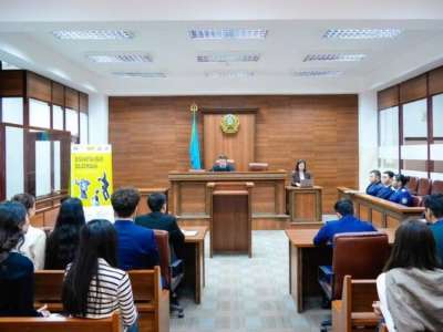 «Заң және тәртіп»: астаналық студенттерге арналған қойылымдық сот отырысы өтті