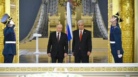 Президент: Кәсіби кадрларды даярлау үшін жүйелі шаралар қабылдаймыз