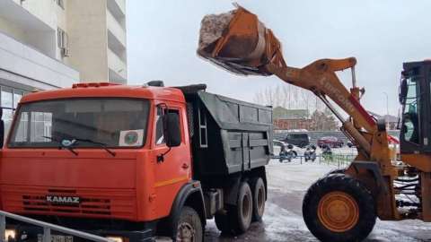 Астанада қар күреу жұмысына 3000-ға жуық коммуналдық қызметкер жұмылдырылды